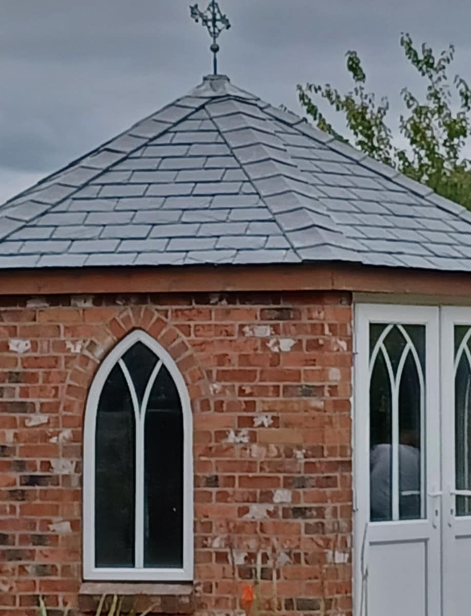 Slate vs Concrete Tiles: Which Roofing Material Is Right for Your Home in North Lincolnshire?